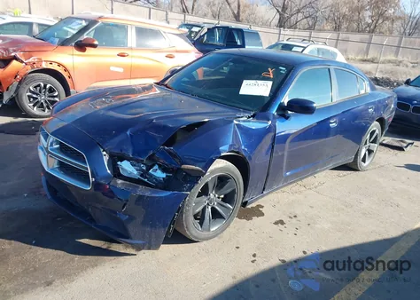 2013 Dodge Charger Se z USA, uszkodzony, nr VIN 2C3CDXBG0DH563527